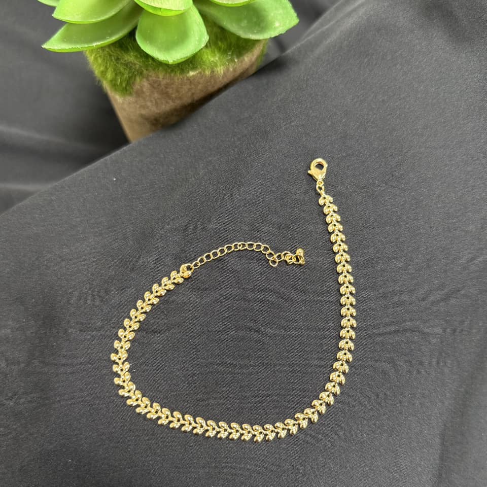 ANKLET